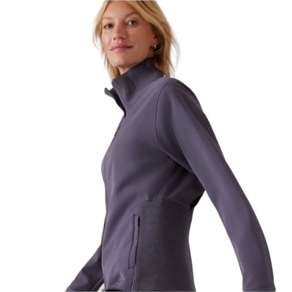 Athleta stride purple jacket. Zipper pockets, fully lined knit detail on back. - Picture 1 of 7